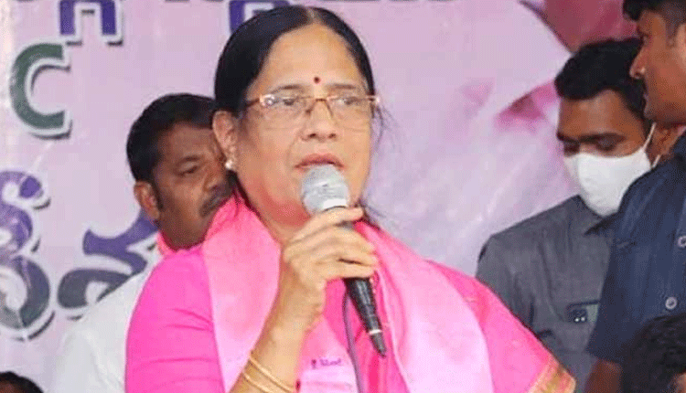 ఖమ్మం అభివృద్ధి టీఆర్‌ఎస్‌తోనే సాధ్యం : ఎమ్మెల్సీ వాణీదేవి