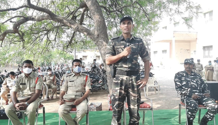 సరిహద్దుల్లో హై అలర్ట్‌