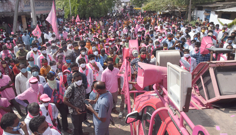 ఆశీర్వదించండి.. అభివృద్ధి చేస్తాం