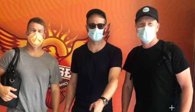 చెన్నై చేరిన డేవిడ్ వార్నర్, కేన్ విలియమ్సన్