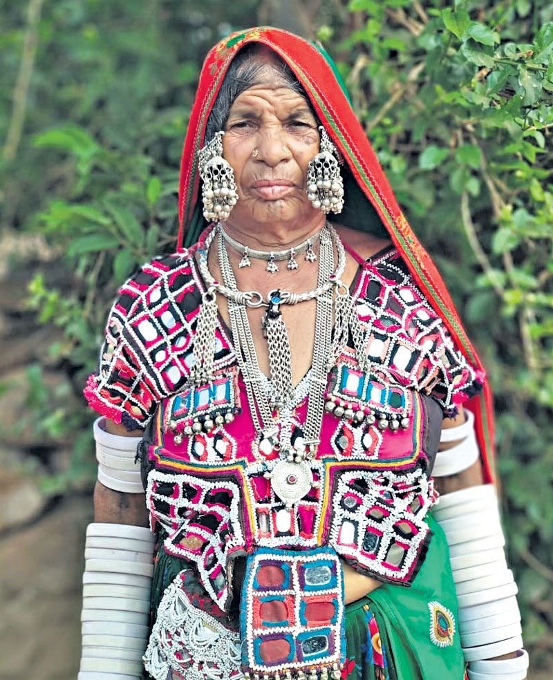 లోకం మునిగిపాయె అన్నరు!