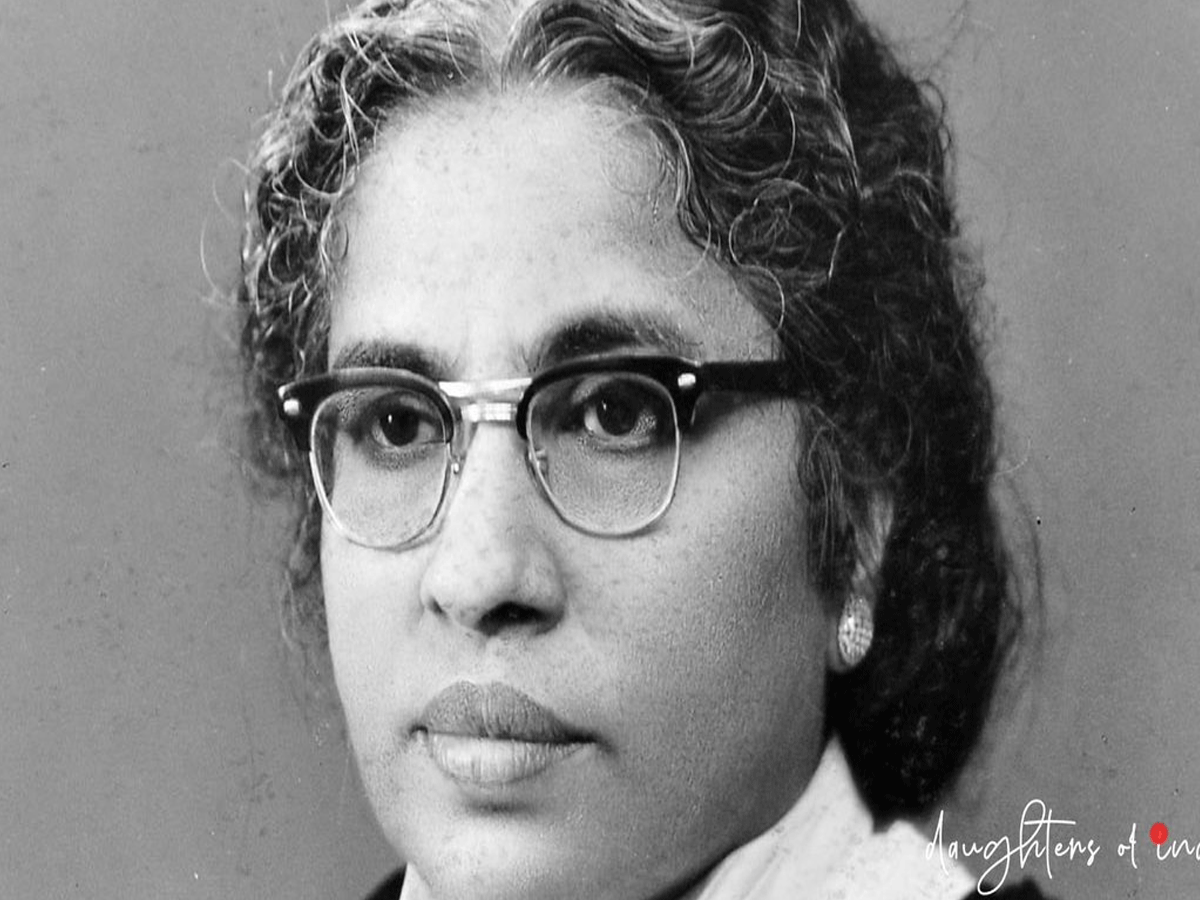 తొలి మ‌హిళా న్యాయ‌మూర్తి అన్నా చాందీ.. చరిత్ర‌లో ఈరోజు