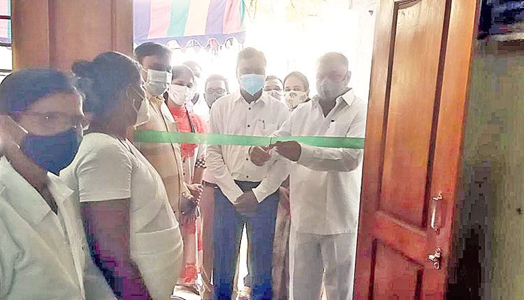 కరోనా పట్ల అప్రమత్తంగా ఉండాలి