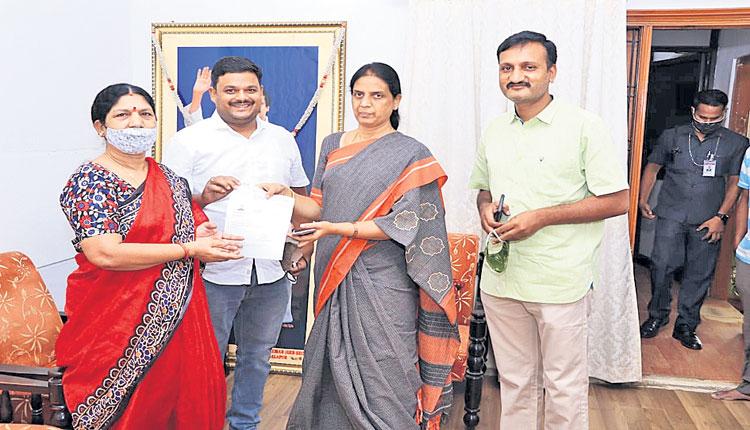 ప్రజా సంక్షేమానికి పెద్దపీట
