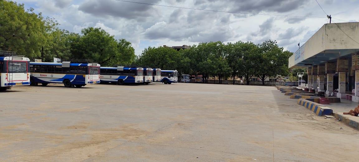 సంపూర్ణంగా లాక్‌డౌన్‌