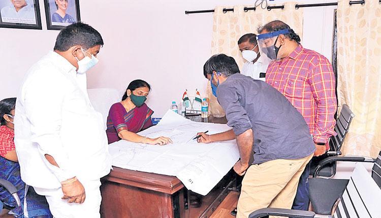 ‘ట్రంక్‌లైన్‌ పనులు త్వరగా పూర్తి చేయండి’