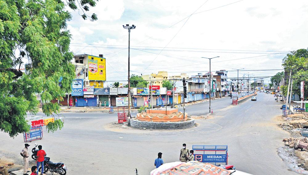 లాక్‌డౌన్‌ కట్టుదిట్టం