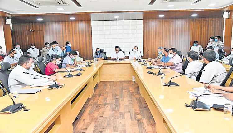 సమన్వయంతో సమర్ధవంతంగా కట్టడి చేద్దాం