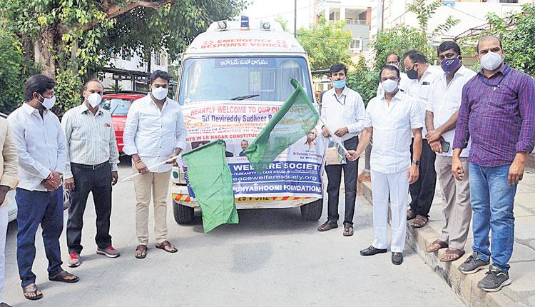 స్వచ్ఛంద సంస్థల సేవలు అభినందనీయం