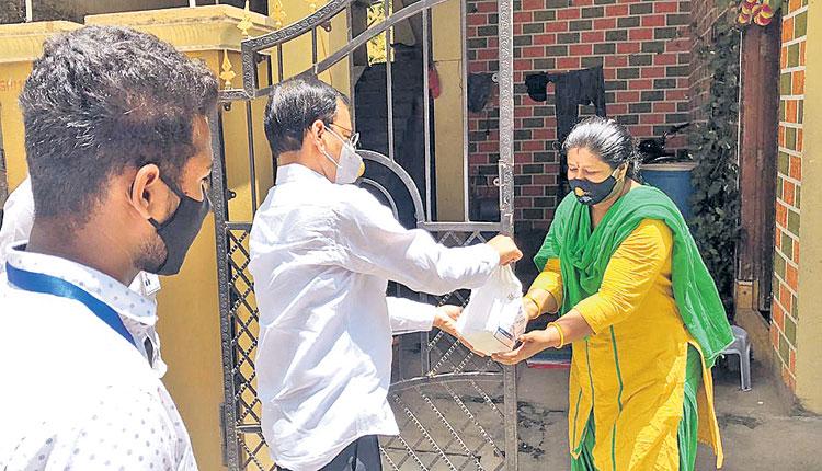 ఆపత్కాలంలో..అండగా..!