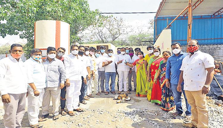 సమస్యల పరిష్కారానికి కృషి