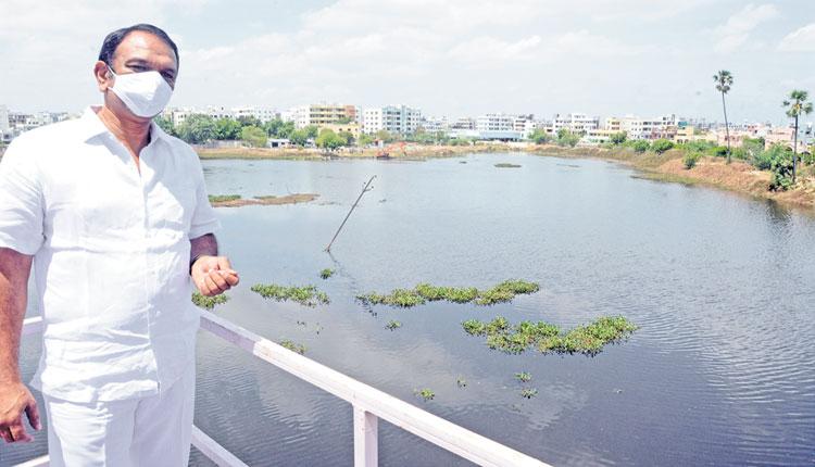 వాకింగ్‌ ట్రాక్‌ ఏర్పాటు చేస్తాం : ఎమ్మెల్యే