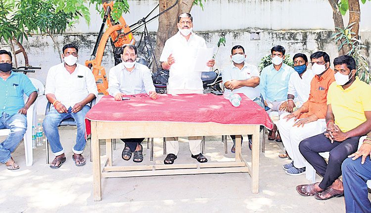 గ్రామాల్లో లాక్‌డౌన్‌ పొడిగింపు