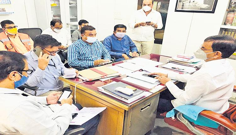 ట్రాఫిక్‌ సమస్యలు తలెత్తకుండాజంక్షన్లు అభివృద్ధి