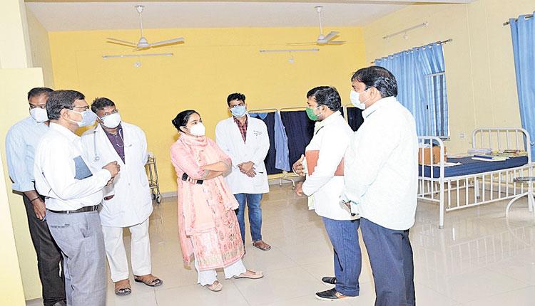 ధైర్యంగా ఉంటేనే.. వైరస్‌ను జయించవచ్చు