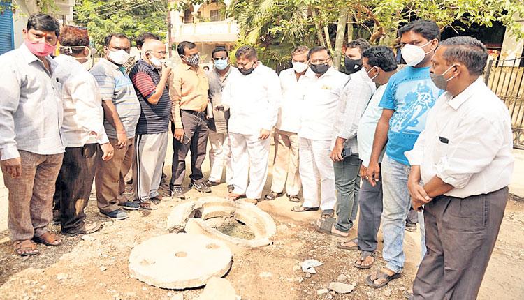 పైపులైన్‌ పనులు వెంటనే చేపట్టండి