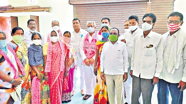 ఆత్మగౌరవం ఓ నాటకం