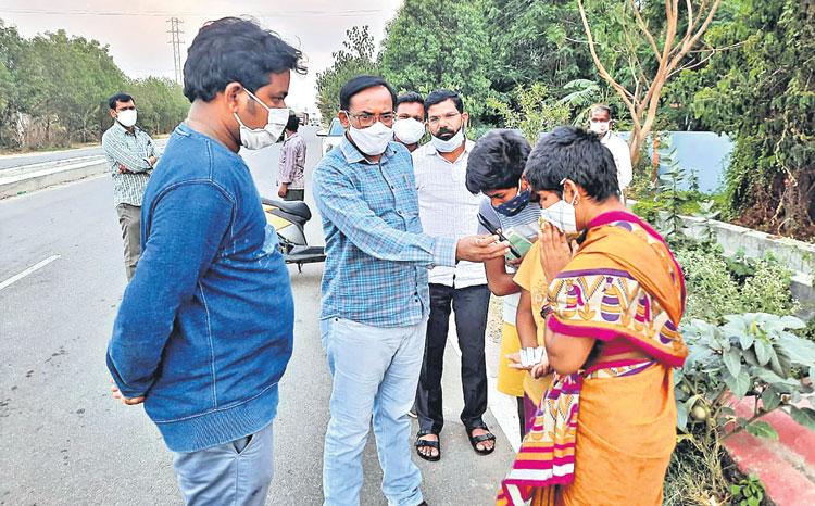 శ్మశానం నుంచి డబుల్‌బెడ్‌రూంకు..!