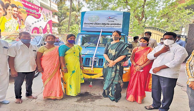 కులవృత్తులకు అండగా ప్రభుత్వం