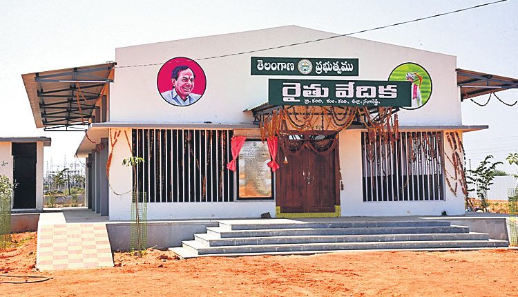 ప్ర‌గ‌తి జోరు