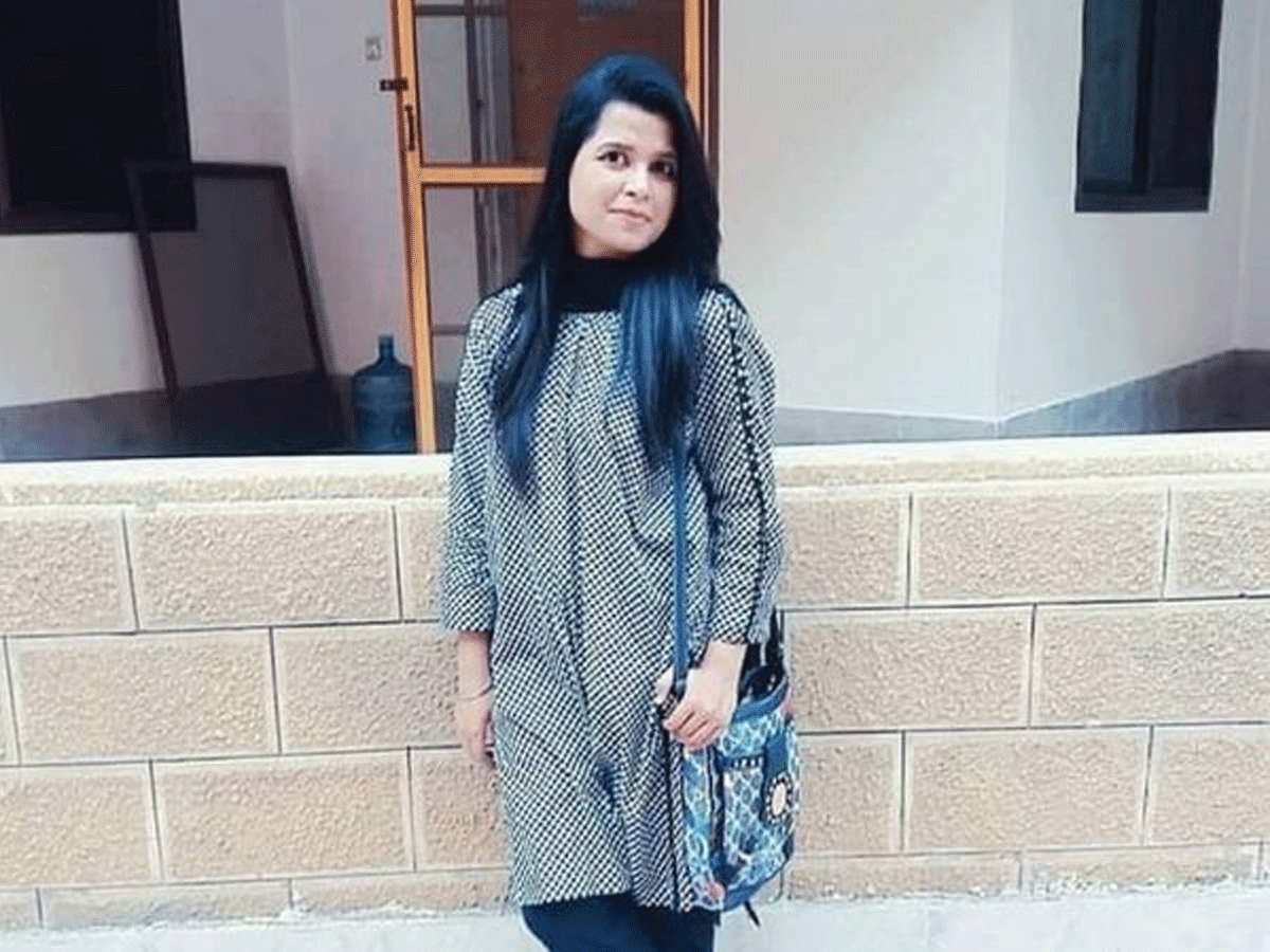 పాకిస్తాన్‌లో అసిస్టెంట్ క‌మిష‌న‌ర్‌గా హిందూ యువ‌తి