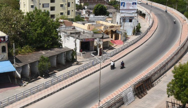 సన్‌ డే @44