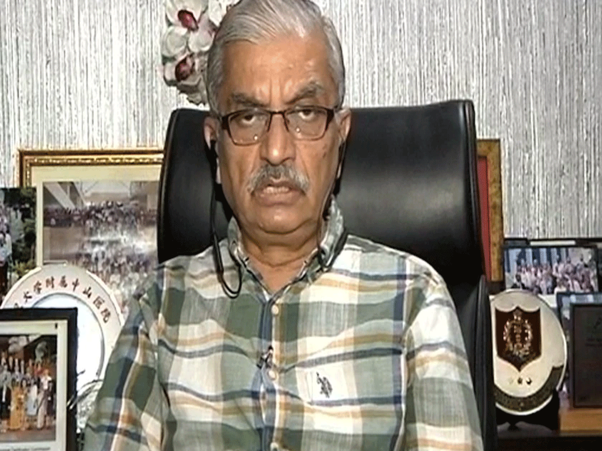 త్వ‌ర‌లో మిక్స్ వ్యాక్సిన్ ట్ర‌య‌ల్స్ : డాక్ట‌ర్ అరోరా