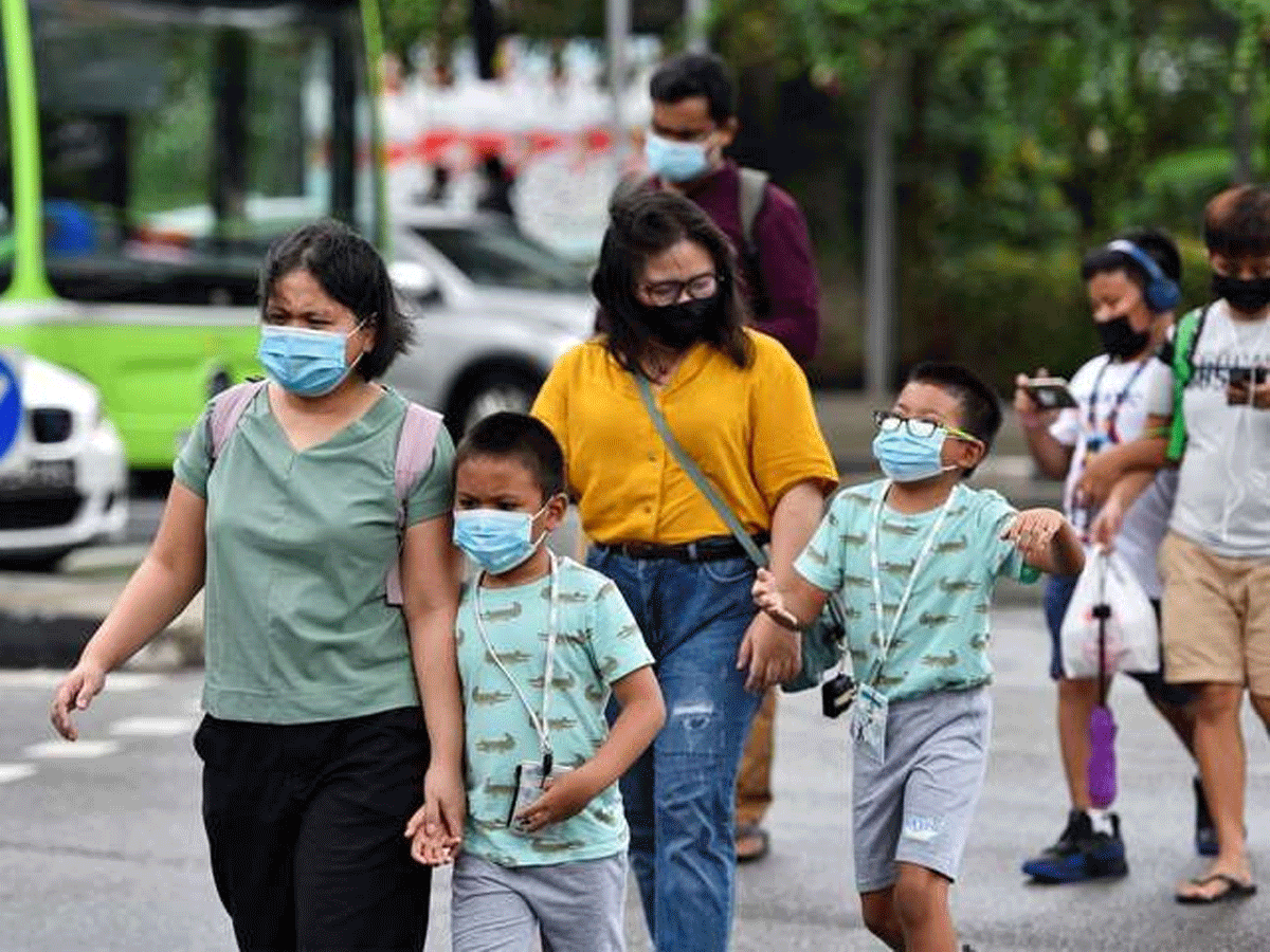 క‌రోనా ముప్పు దృష్ట్యా పాఠ‌శాల‌ల మూసివేత‌కు నిర్ణ‌యం