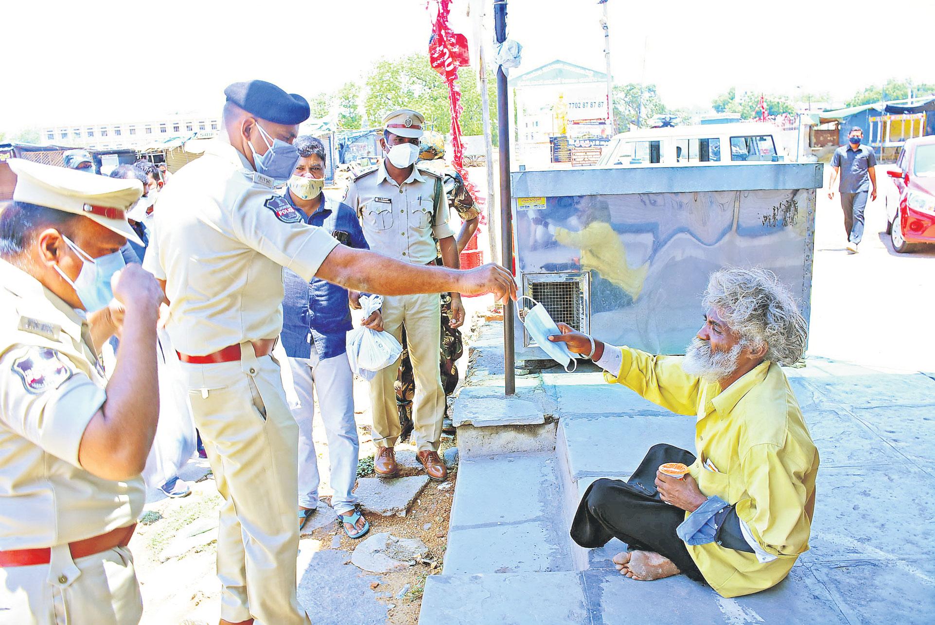 ధైర్య‌మే ఆయుధం.. సేవే సంక‌ల్పం