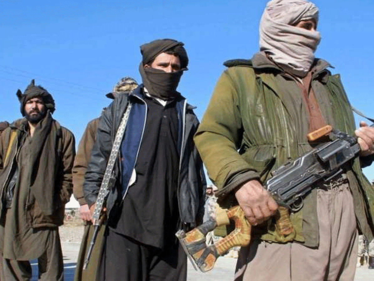 ఆఫ్ఘాన్‌లో జిల్లాను ఆక్ర‌మించిన తాలిబాన్లు.. దాడుల్లో 40 మంది తాలిబాన్లు హ‌తం