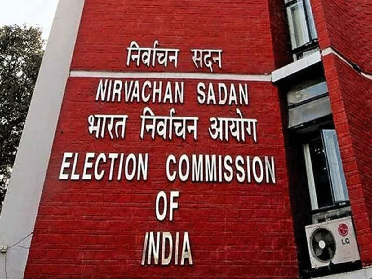 ‘రిటర్నింగ్ ఆఫీసర్ నిర్ణయిస్తారు’: నందిగ్రామ్ ఓట్ల లెక్కింపుపై ఈసీ