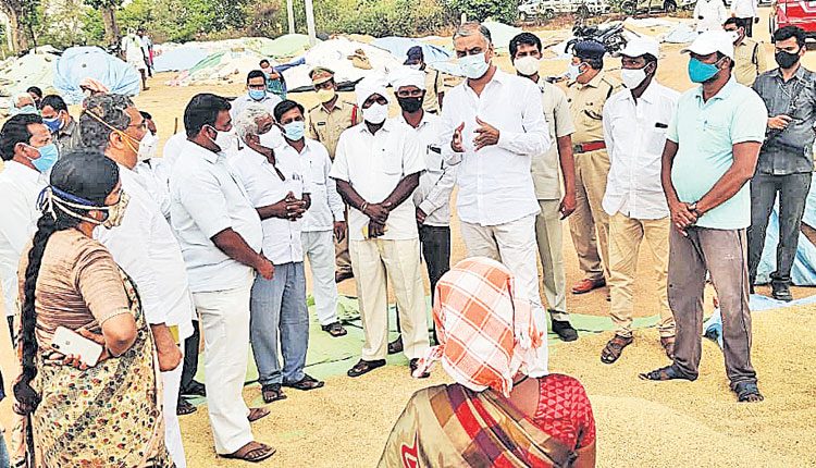 ప్రతి గింజనూ కొనుగోలు చేస్తాం