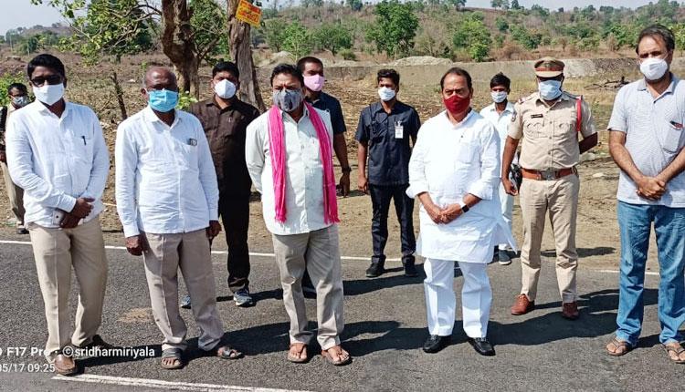 అనుమతుల్లేకుంటే రానివ్వద్దు ..