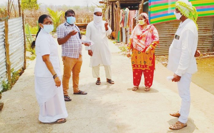 కరోనా కట్టడికి సహకరించండి