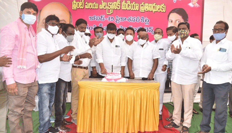 ప్రజలను అప్రమత్తం చేయాలి