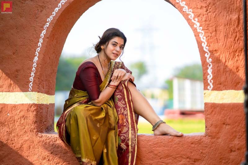 Yamini Bhaskar Latest Stills