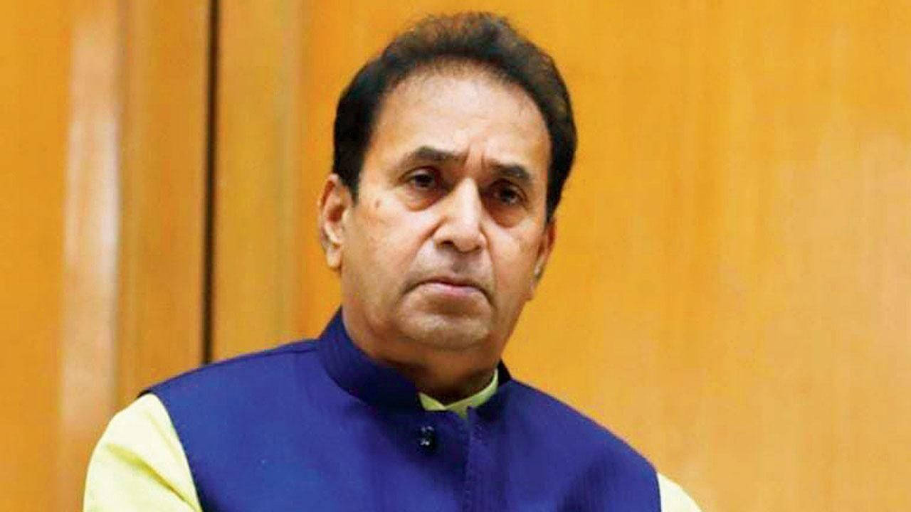 ‘మహా’ మాజీ హోంమంత్రి అనిల్ దేశము‌ఖ్‌పై ఈడీ కేసు నమోదు