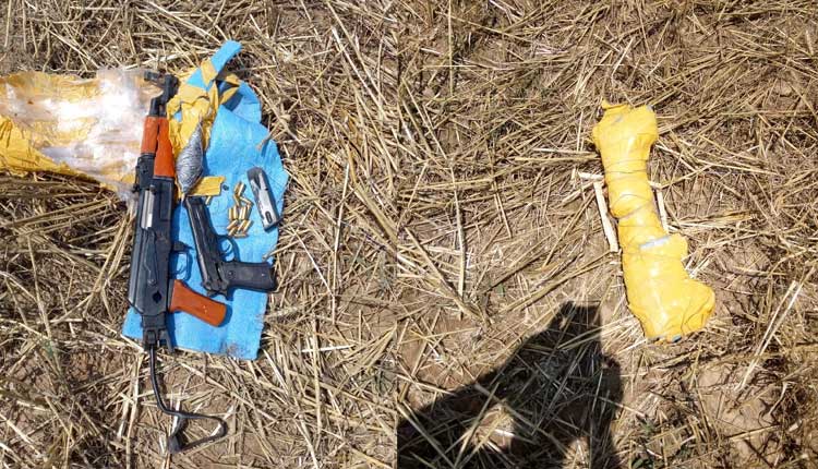 బార్డ‌ర్‌లో ఆయుధాలు జార‌విడిచిన పాకిస్థాన్ డ్రోన్‌..!