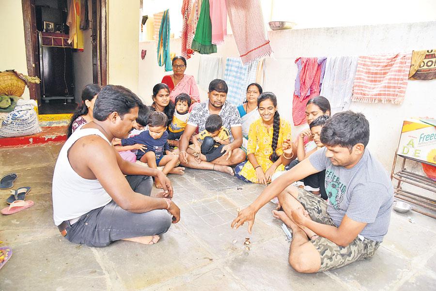 10 తరువాత ఇంటికే ప‌రిమితం