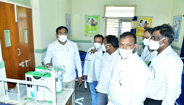 వ్యాక్సినేషన్‌లో కేంద్రం విఫలం