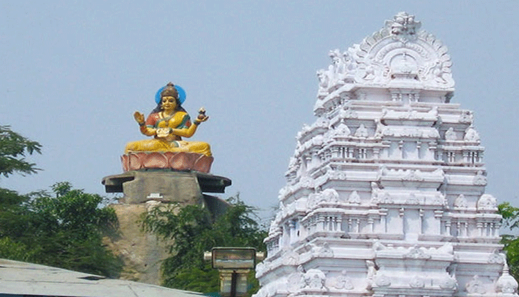 బాస‌రలో భ‌క్తుల‌కు ద‌ర్శ‌నాలు బంద్‌.. కొన‌సాగ‌నున్న నిత్య‌కైంక‌ర్యాలు