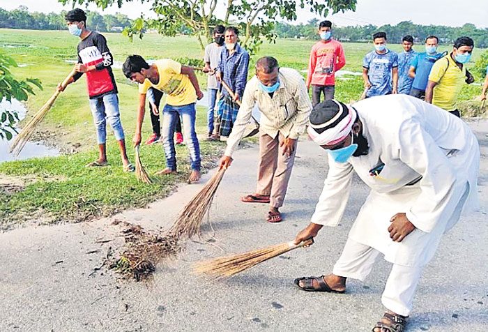 చీపురు తీసుకురా.. నేనే ఊడ్చిపోతా..
