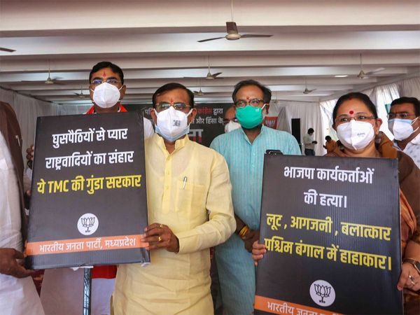 బెంగాల్ అల్ల‌ర్ల‌లో 21 మంది మృతి : దిలీప్ ఘోష్