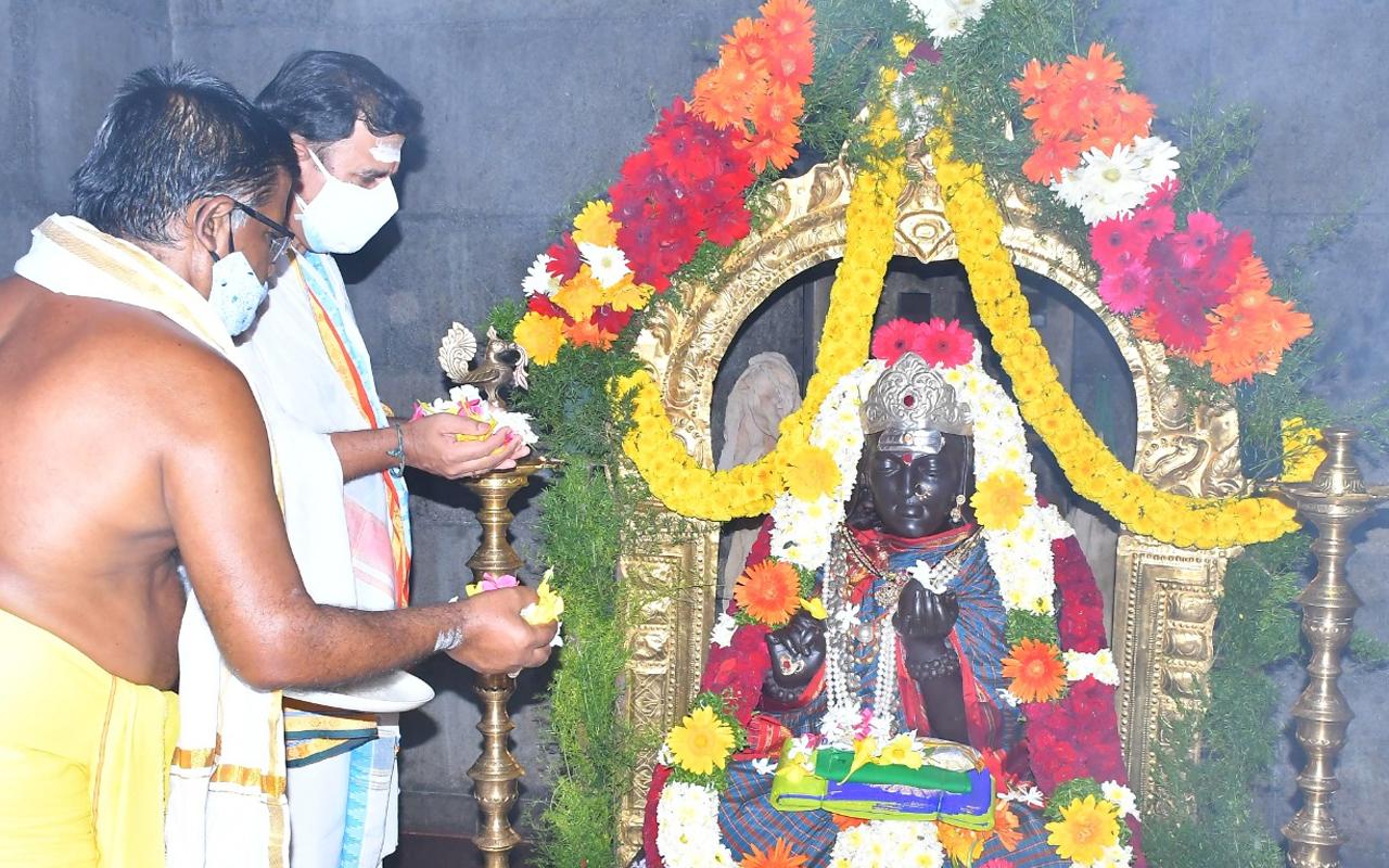 శ్రీశైలంలో నిరాడంబరంగా మల్లమ్మ జయంత్యుత్సవం