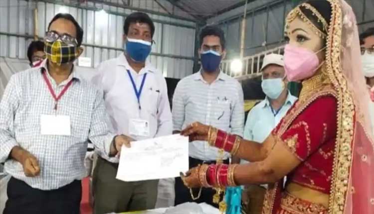 పెండ్లి నాడే ఎన్నికల్లో గెలుపు.. లక్కీ పెండ్లి కూతురు..!