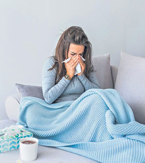 తీవ్ర లక్షణాలుంటేనే దవాఖానలో చికిత్స