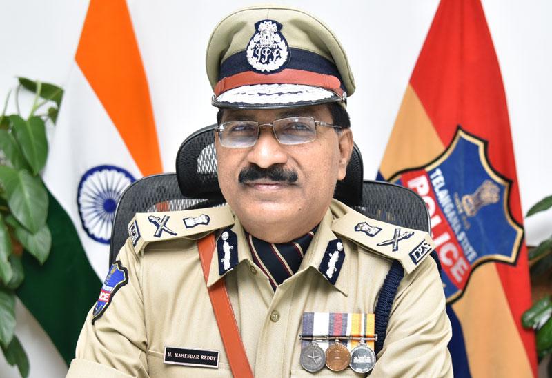 లాక్‌డౌన్‌ను మరింత పటిష్టంగా అమలు చేయాలి : డీజీపీ