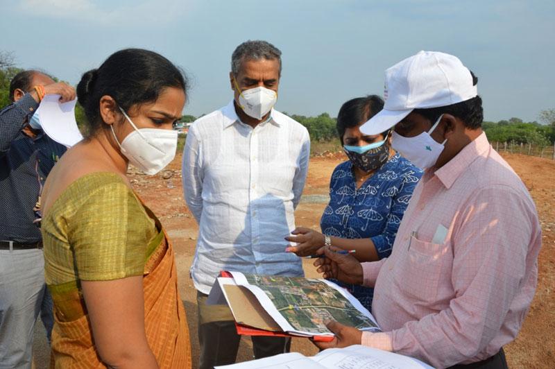 పురాతన లిపి పహాణీలు స్వాధీనం!