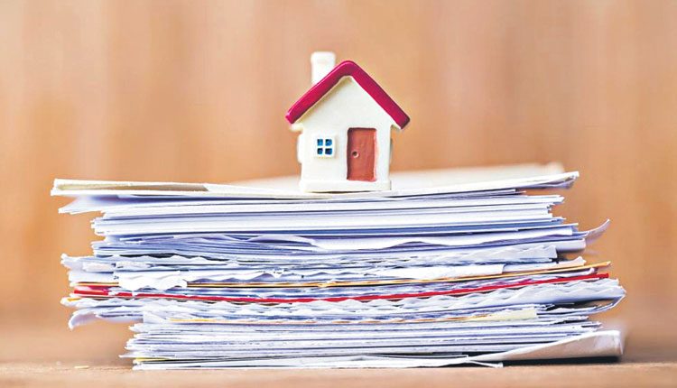 కరోనా వేళ.. రిజిస్ట్రేషన్ల జోరు..!