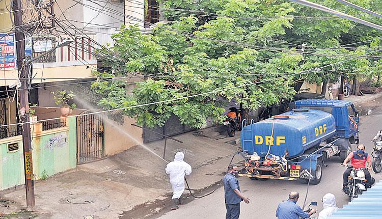 కట్టడి దెబ్బకు.. కుట్టని దోమ..